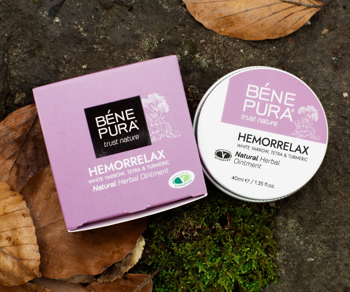 Ungüento Hemorrelax para hemorroides con milenrama blanca, tetra y cúrcuma